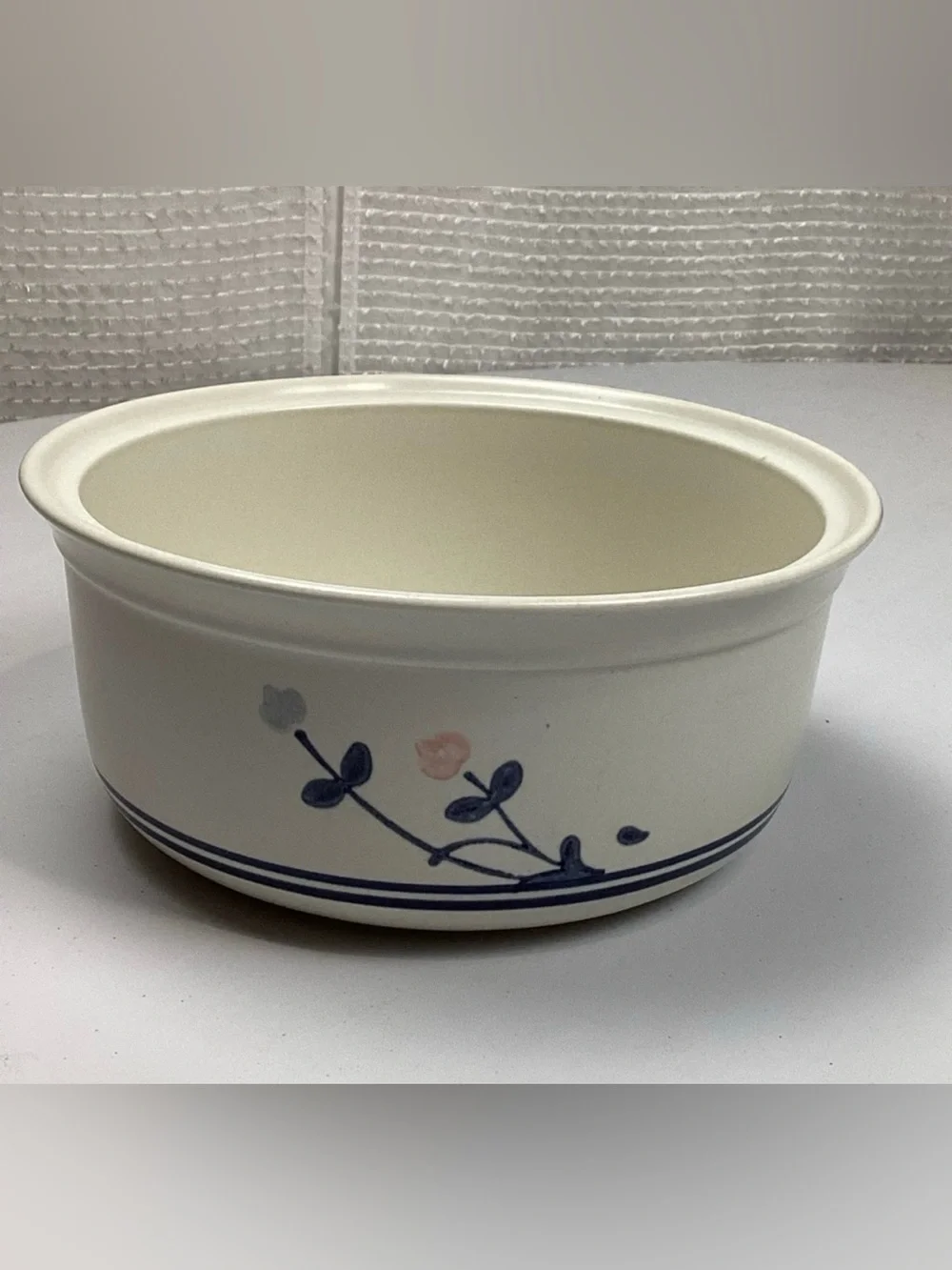 Vintage Pfaltzgraff 2 Quart Stoneware Casserole Dish